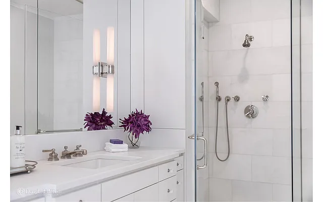 Rented by Douglas Elliman | media 17