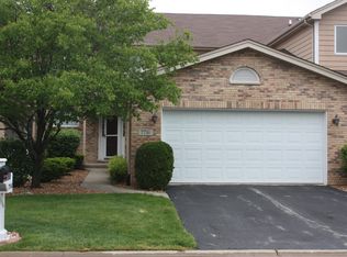 7716 Richardson Ln, Tinley Park, IL