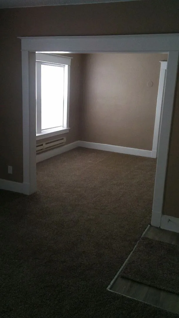 2404 East 29th St. — Photo 3
