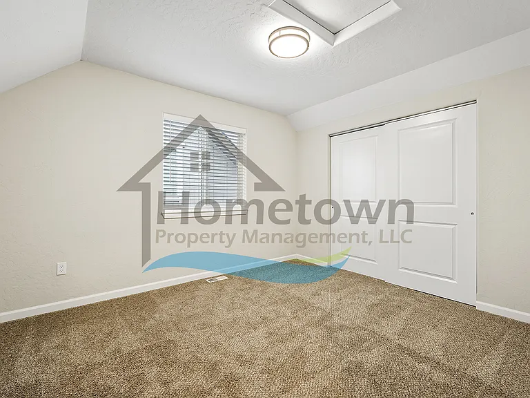 1358-1 N Sadee Ln — Photo 17