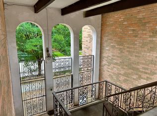 2516 Commonwealth St APT 102, Houston, TX 77006