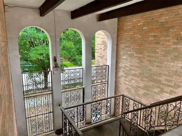 2516 Commonwealth St APT 102, Houston, TX 77006