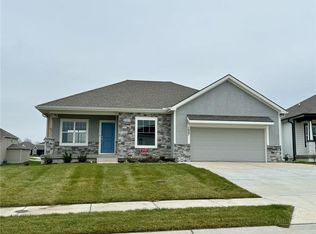 1627 N 157th Ter, Basehor, KS 66007
