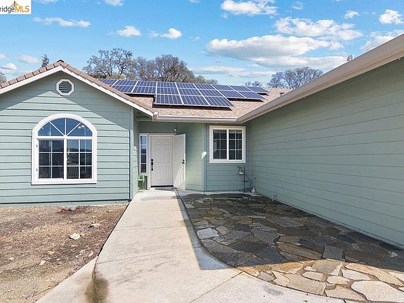 2nd image of 4955 Little John Rd