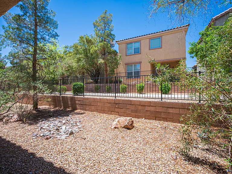 8967 Ellenbrook St — Photo 43
