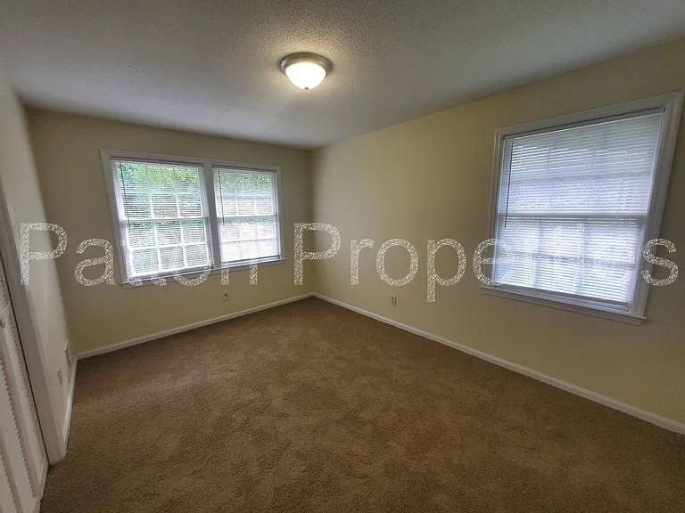 2025 Apple Valley Rd #A & B — Photo 14