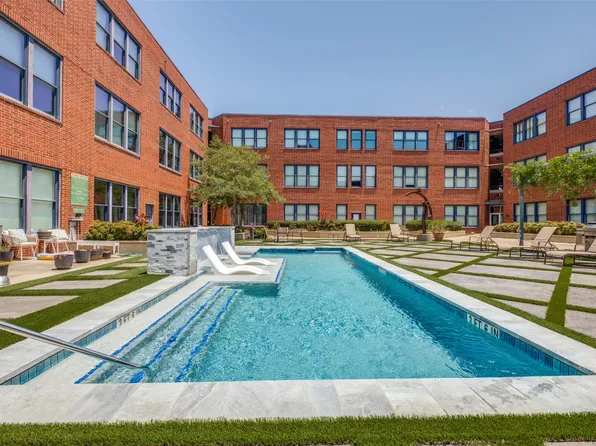 2502 Live Oak St APT 322, Dallas, TX 75204