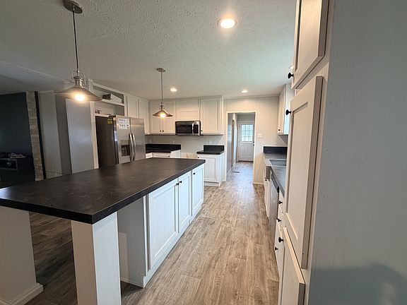 2nd image of 128 Lifestyle Way