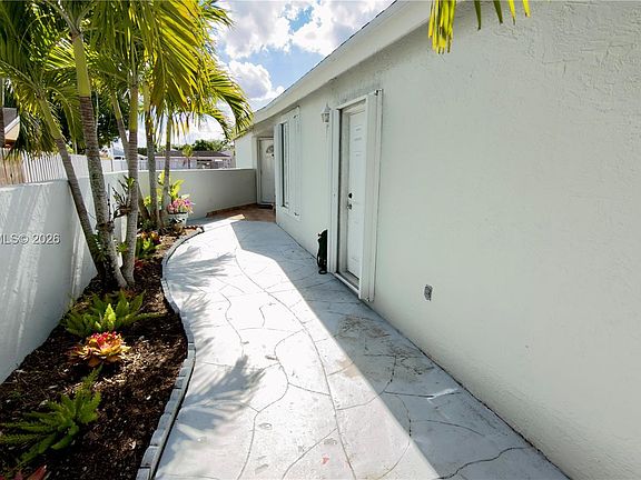 4th image of 7220 SW 149th Ct