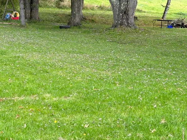 208 2nd St, Laceyville, PA 18623