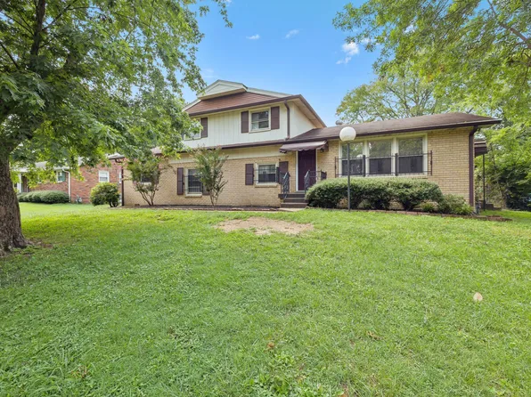 628 Topeka Dr, Hermitage, TN 37076