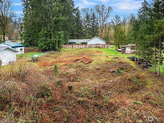 2nd image of 17340 191st Avenue NE