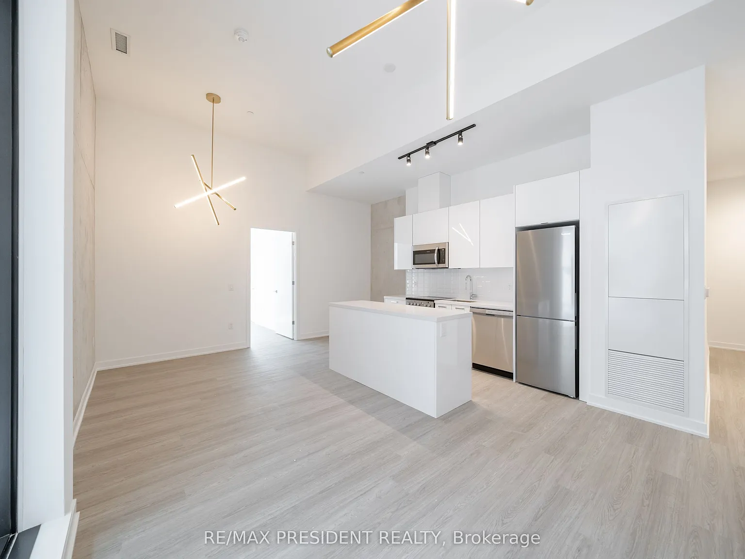 2 bed, $4,495 — Photo 1