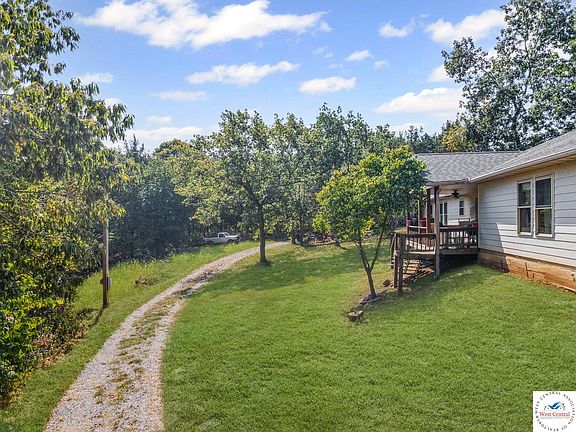 5th image of 17537 Mockingbird Rd