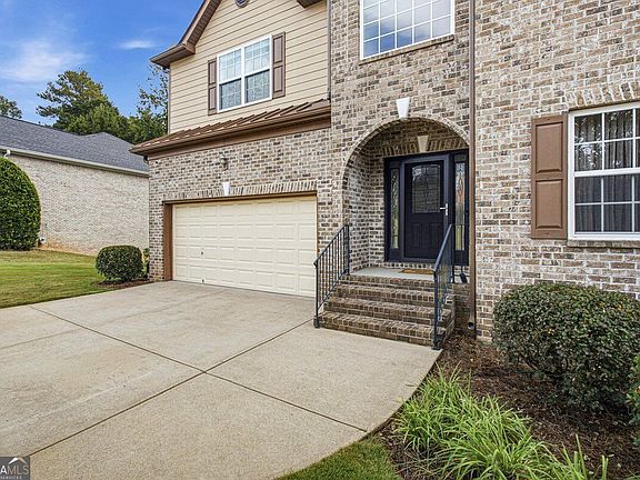 4th image of 8156 N Links Dr