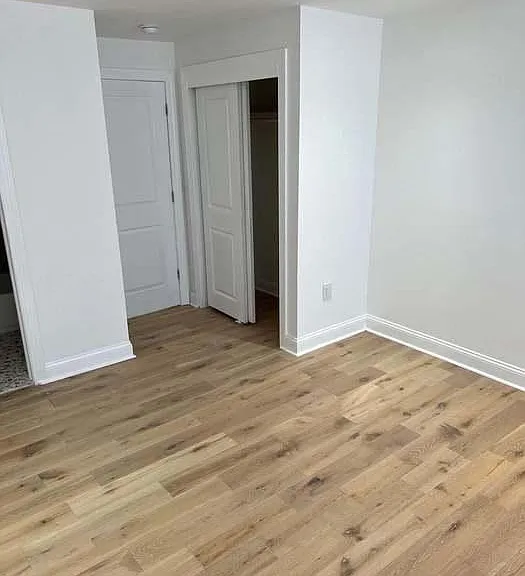 406 Sloan St — Photo 7