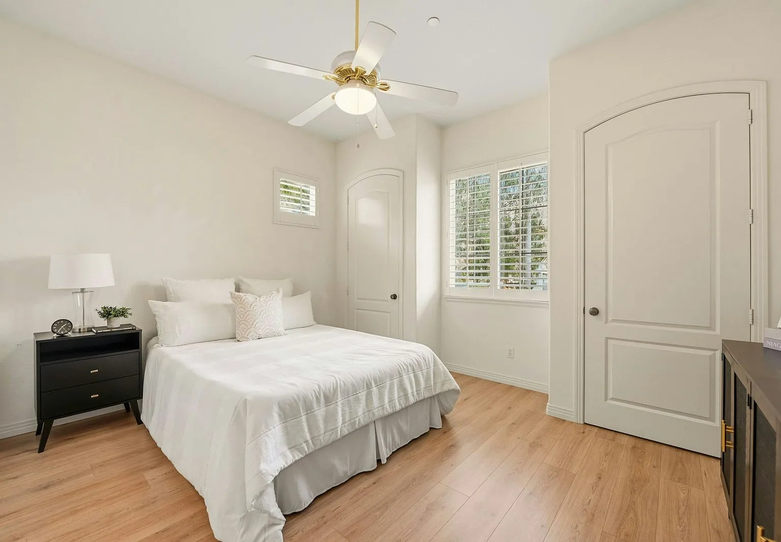 10928 La Alberca Avenue — Photo 3