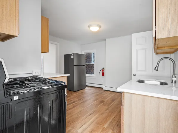25 Main St #A, High Bridge, NJ 08829