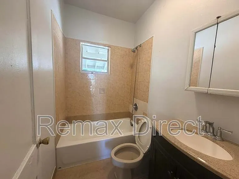 504 El Prado — Photo 3