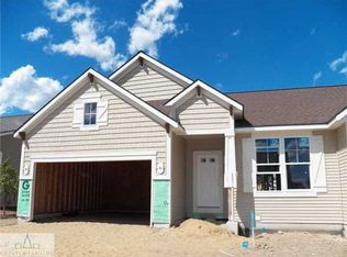 7559 Roxborough Ln, Grand Ledge, MI 48837