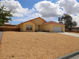 58317 Navajo Trl, Yucca Valley, CA 92284