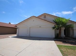 830 N Aspen Dr, Chandler, AZ 85226
