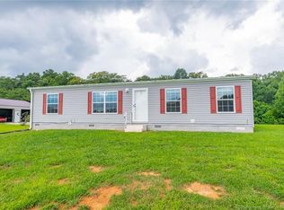 12085 Sunset Strip Rd SE, Laconia, IN 47135