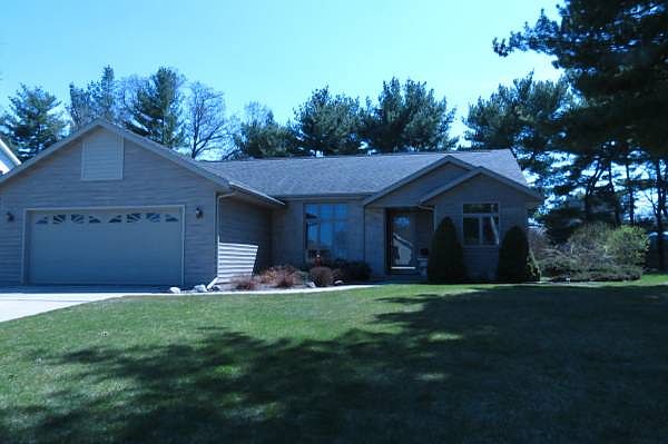 1st image of 3630 Candlewood Dr