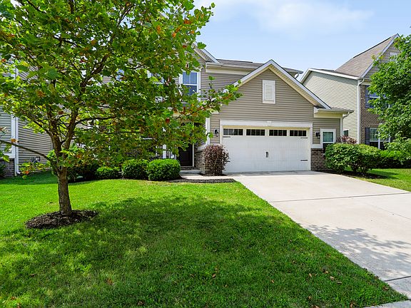 3rd image of 10639 Glenwyck Pl