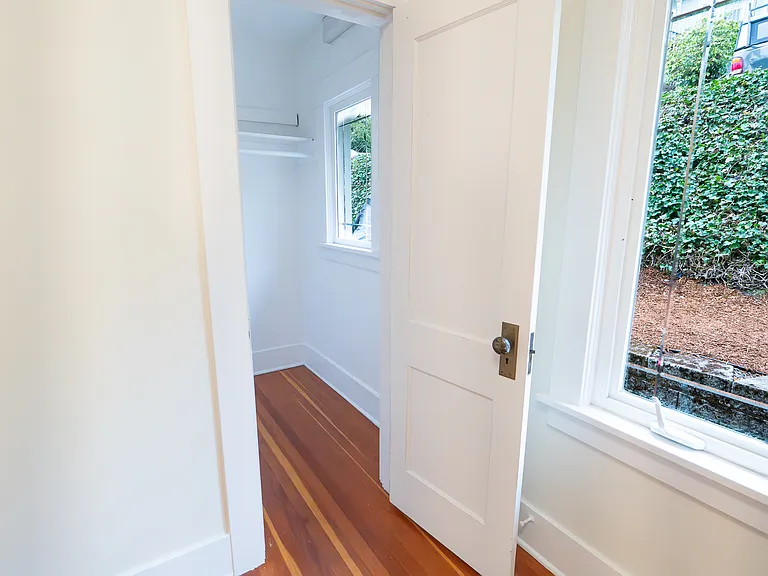 downstairs BR 1 closet