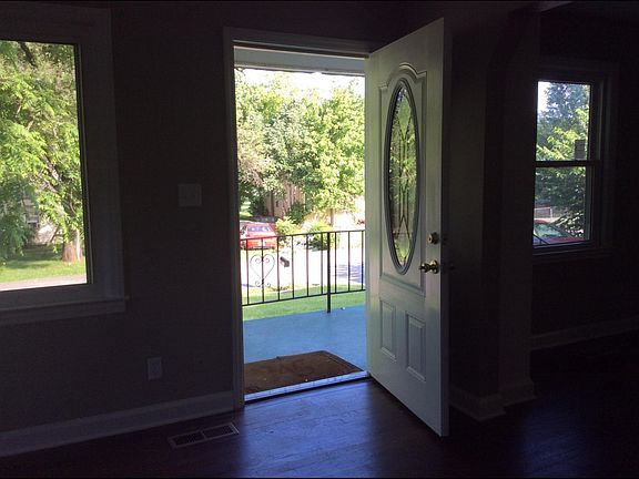 4th image of 4802 Curtis Cir