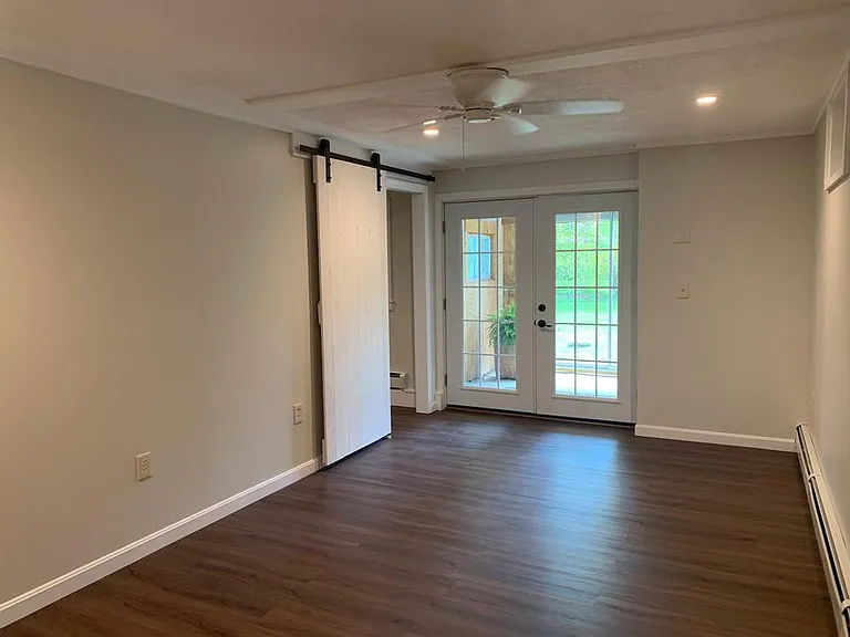 14 James Foster Rd #B — Photo 7