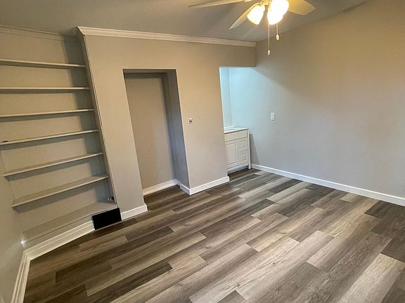 5th image of 803 Huron Blvd SE #1