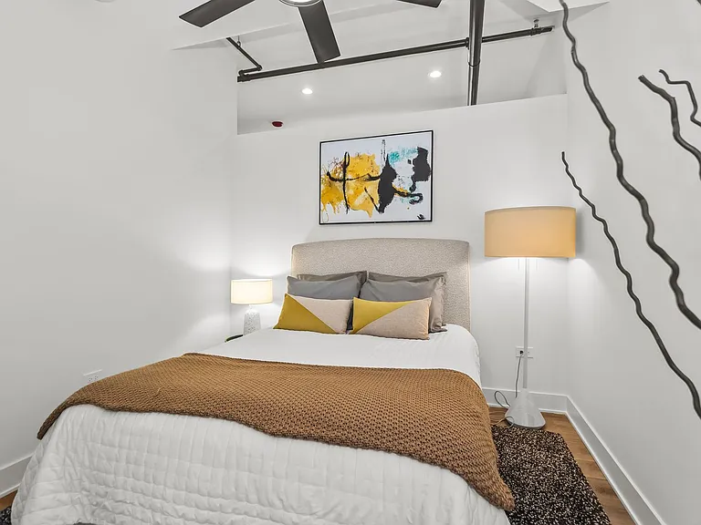 The Evergreen Lofts — Photo 31