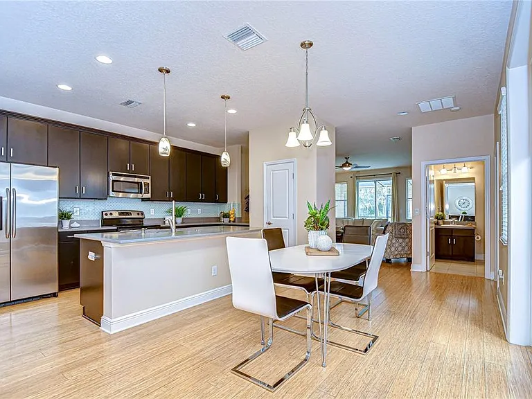 6801 Lockington Ct — Photo 8