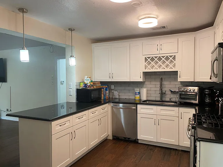 3612 Shelby Dr — Photo 1