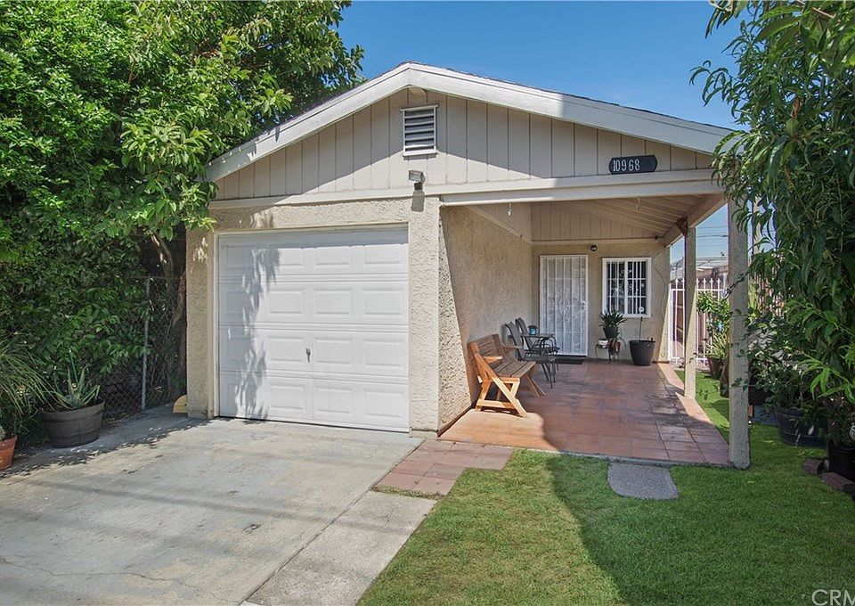 1st image of 10968 Wilmington Ave