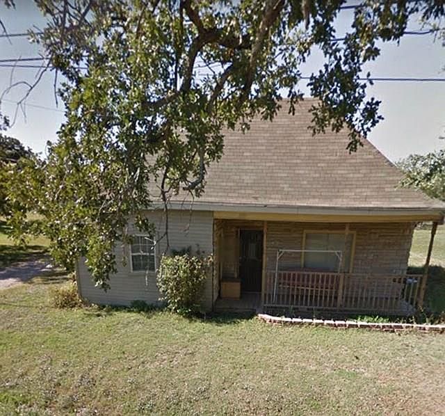 1st image of 300 Fannin St