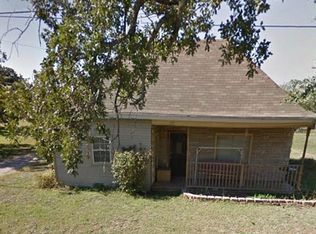 300 Fannin St, Millsap, TX 76066