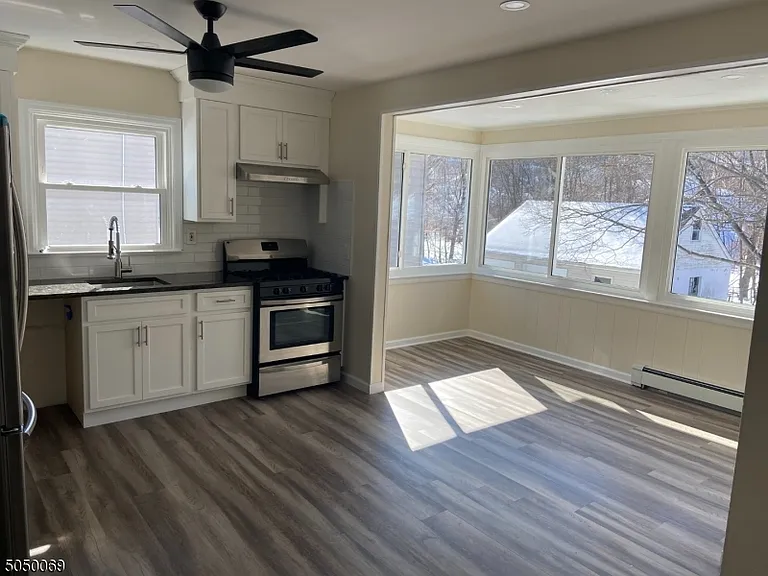 418 Montclair Ave #2 — Photo 18