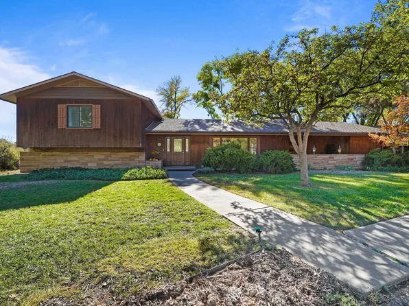 698 Round Hill Dr, Grand Junction, CO 81506