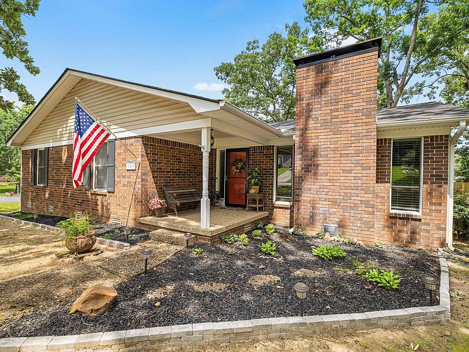 1st image of 309 Corkwood Dr