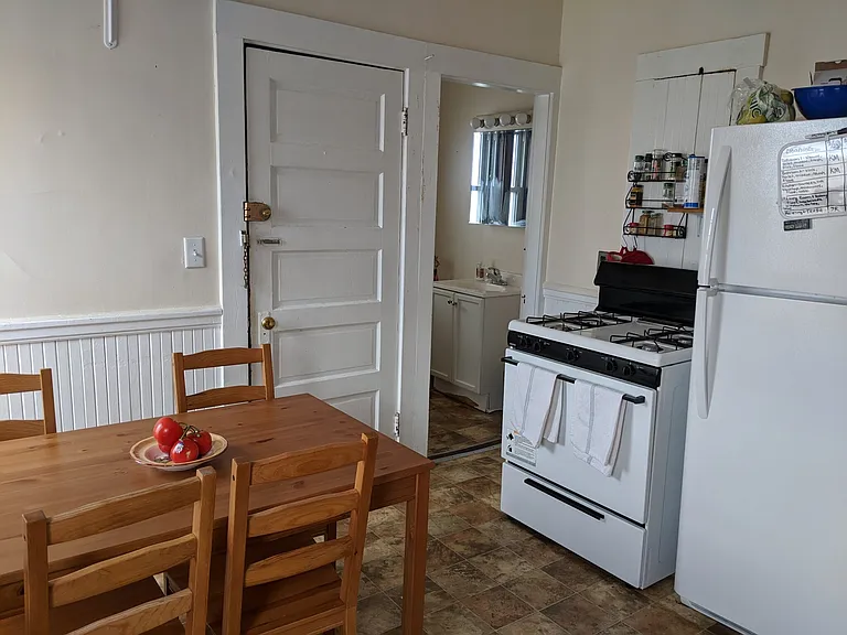 102 Line St #2 — Photo 17
