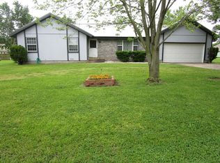 2010 Spruce St, Webb City, MO 64870