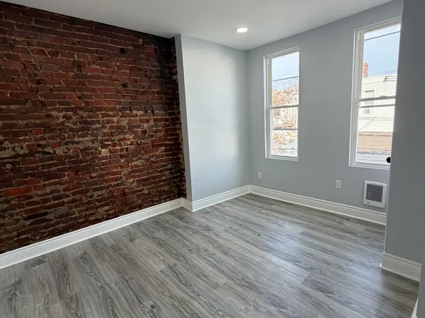 3319 N Water St #2, Philadelphia, PA 19134