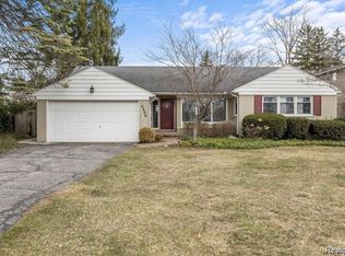 2288 Northlawn Blvd, Birmingham, MI 48009