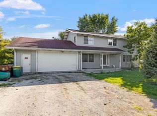 725 E North St, Lockport, IL 60441