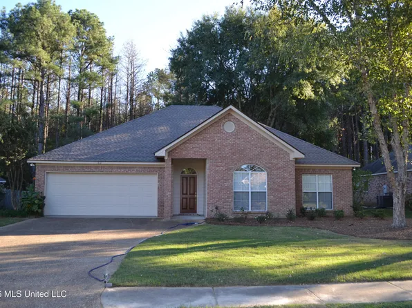 160 Hunters Row, Madison, MS 39110