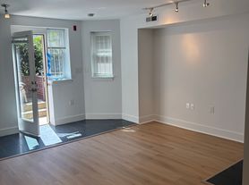 1511 Park Rd NW