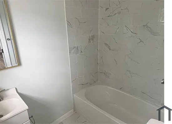 4912 Court I — Photo 3